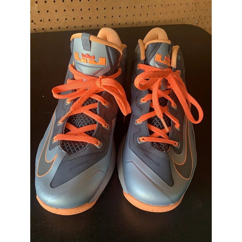 Size 10 - Nike Max LeBron 11 Low Magnet Grey 2014